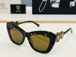 Picture of Versace Sunglasses _SKUfw55051077fw